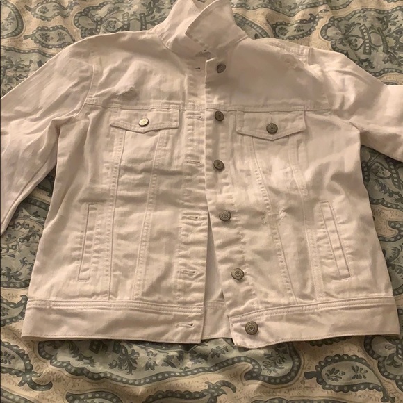 White Jean Jacket. - Picture 1 of 1